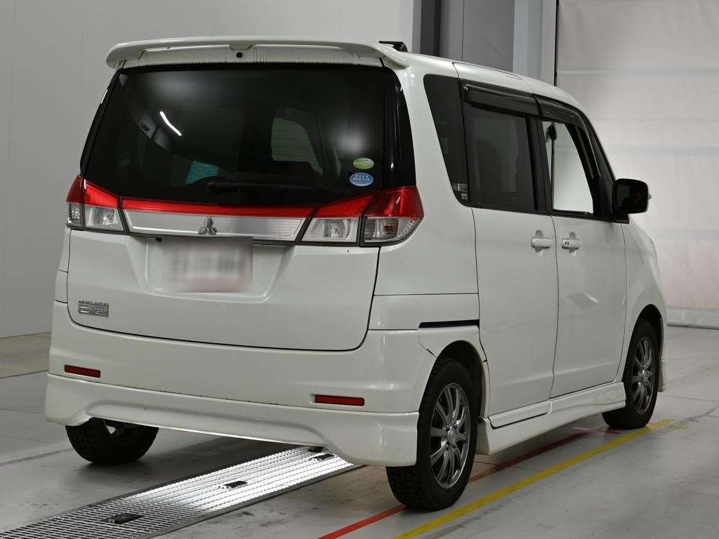 MITSUBISHI DELICA D:2