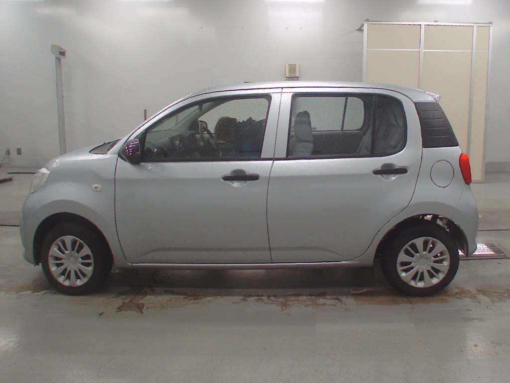 DAIHATSU BOON