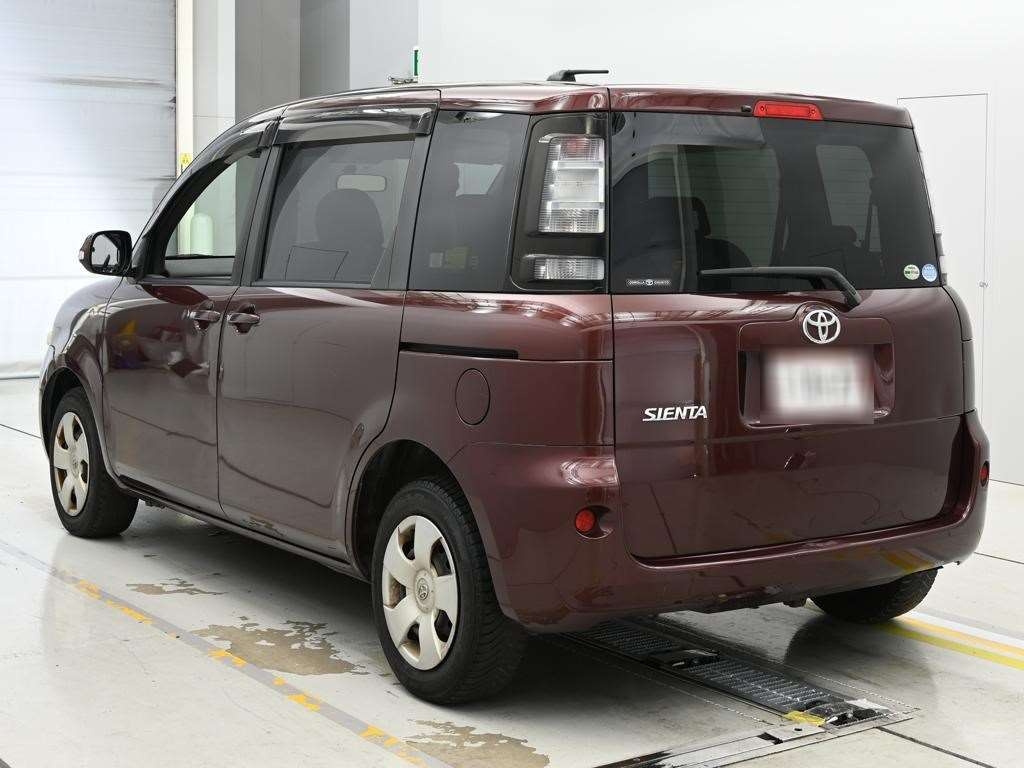 TOYOTA SIENTA