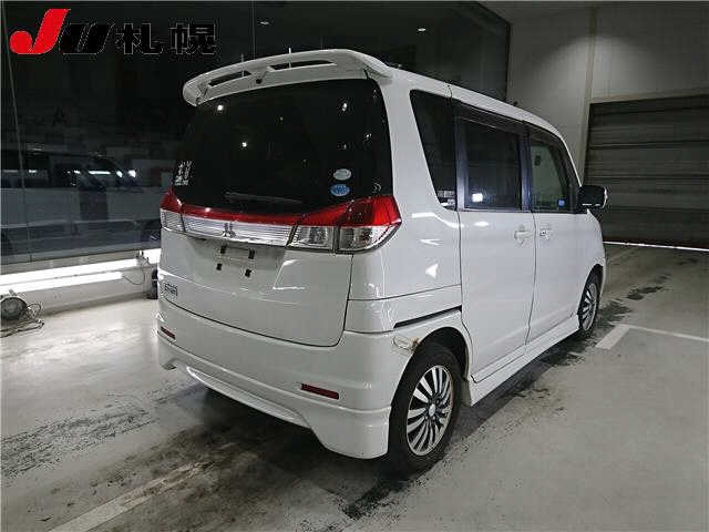 MITSUBISHI DELICA D:2