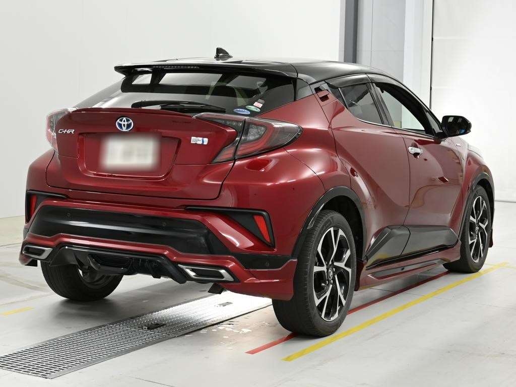 TOYOTA C-HR