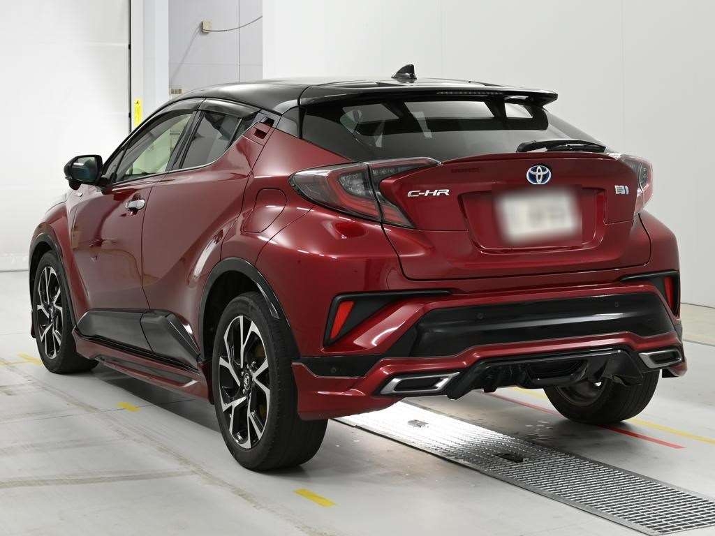 TOYOTA C-HR