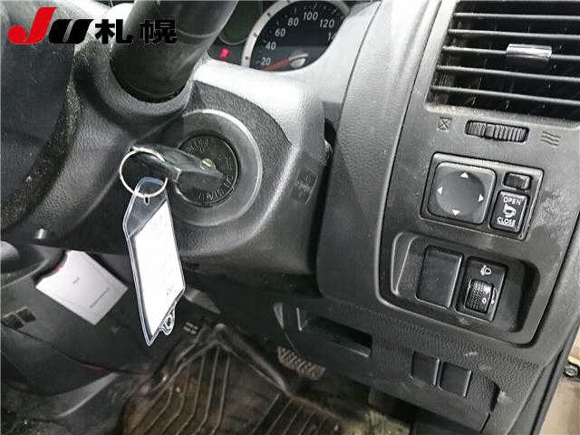 NISSAN LAFESTA