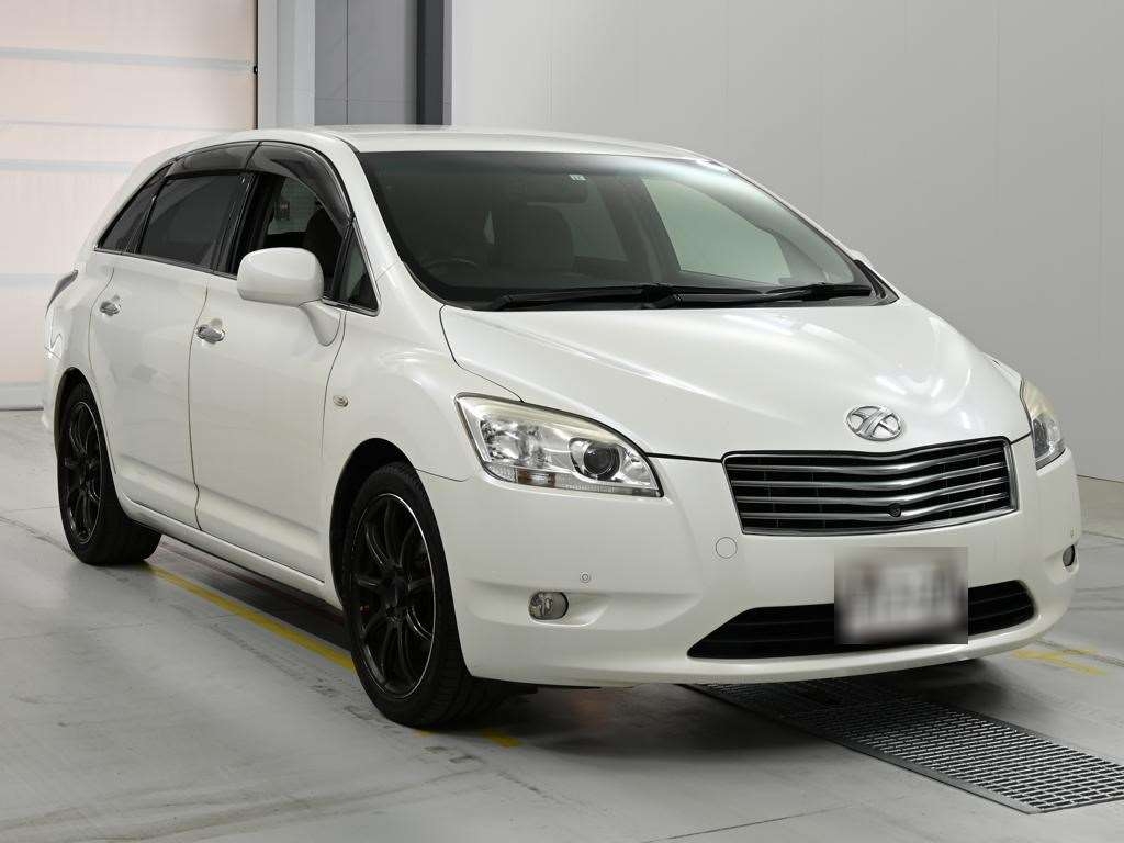TOYOTA MARK X ZIO