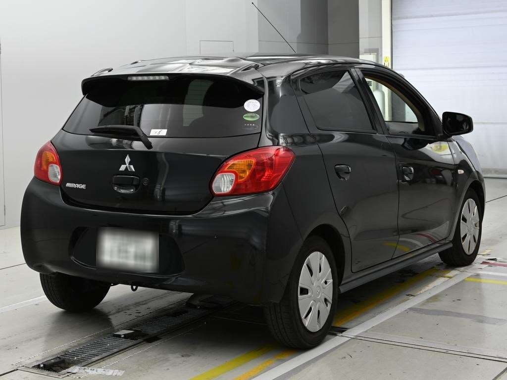 MITSUBISHI MIRAGE