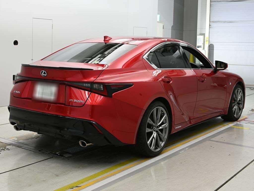 LEXUS IS300H