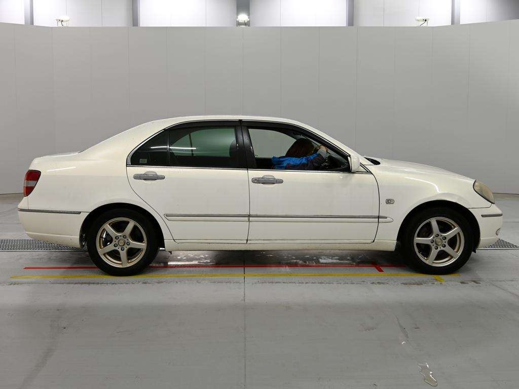 TOYOTA BREVIS