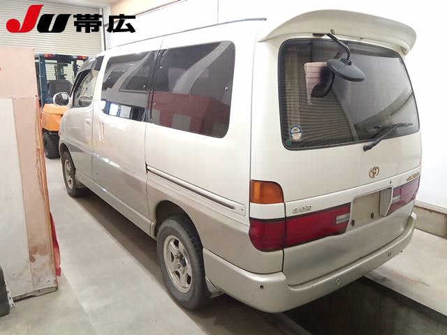 TOYOTA GRANVIA
