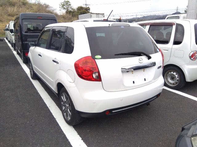 MAZDA VERISA