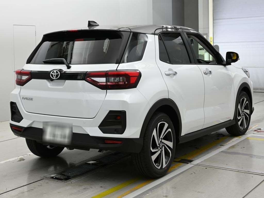 TOYOTA RAIZE