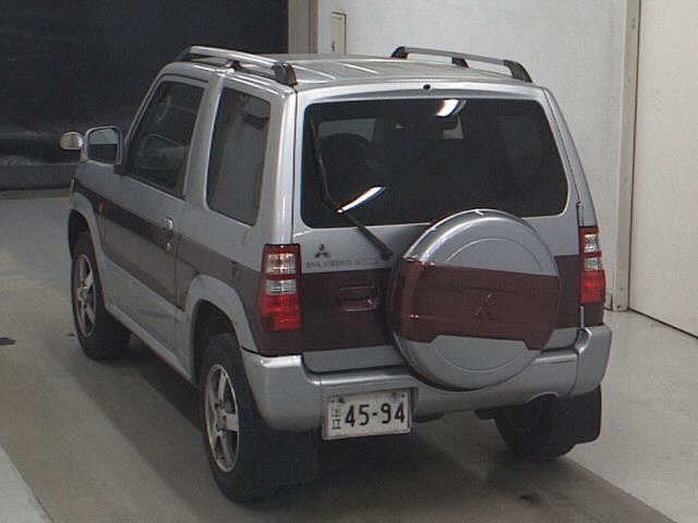 MITSUBISHI PAJERO MINI