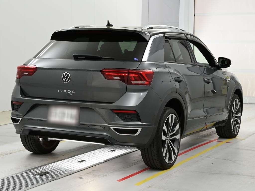VOLKSWAGEN T-ROC