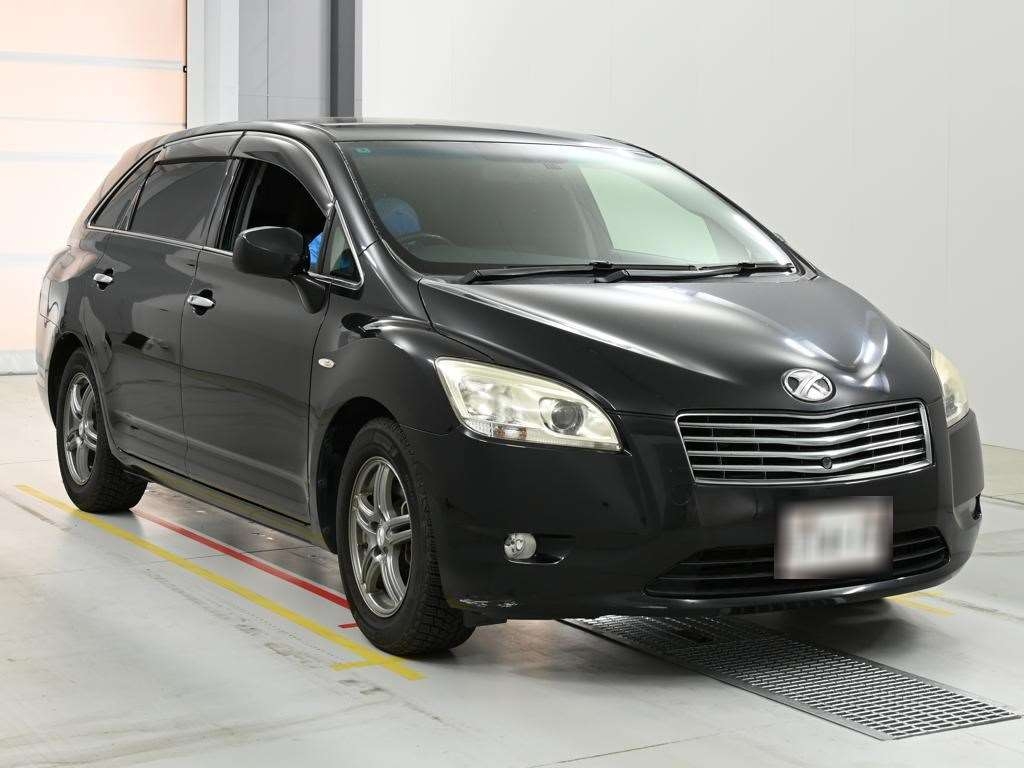 TOYOTA MARK X ZIO