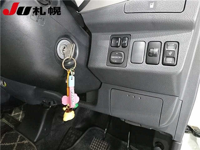 DAIHATSU MOVE LATTE