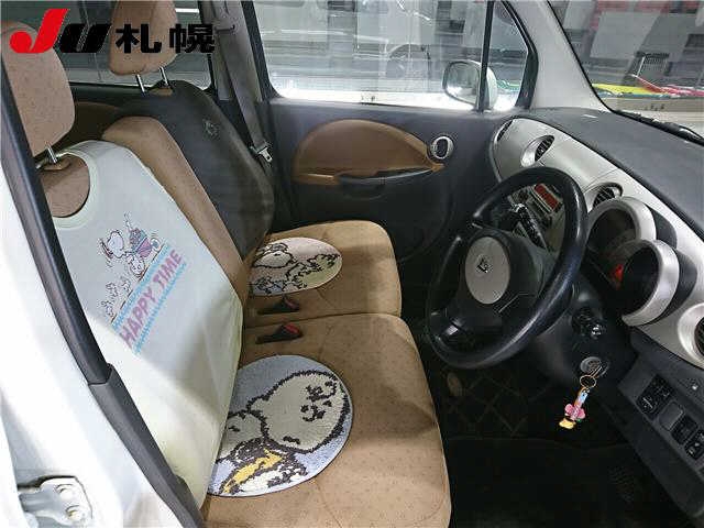 DAIHATSU MOVE LATTE