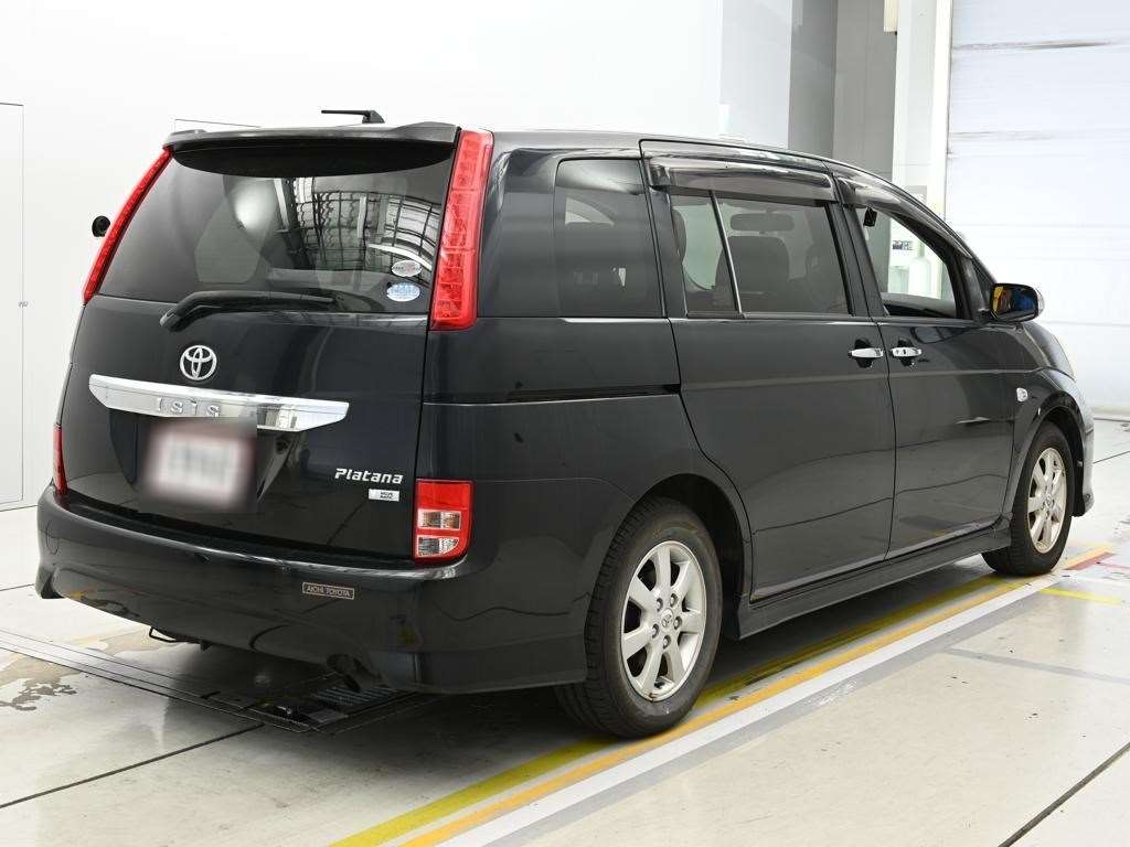 TOYOTA ISIS