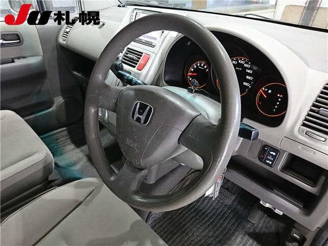HONDA MOBILIO