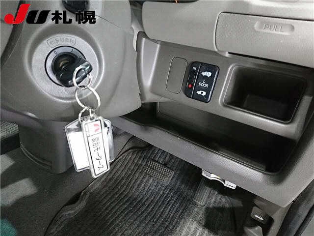 HONDA MOBILIO