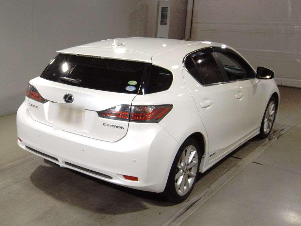 LEXUS CT200H