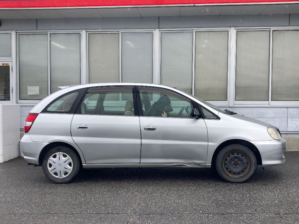TOYOTA NADIA