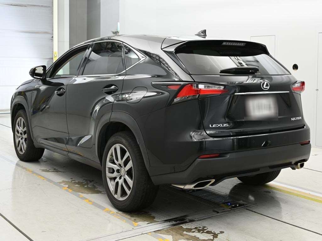 LEXUS NX200T