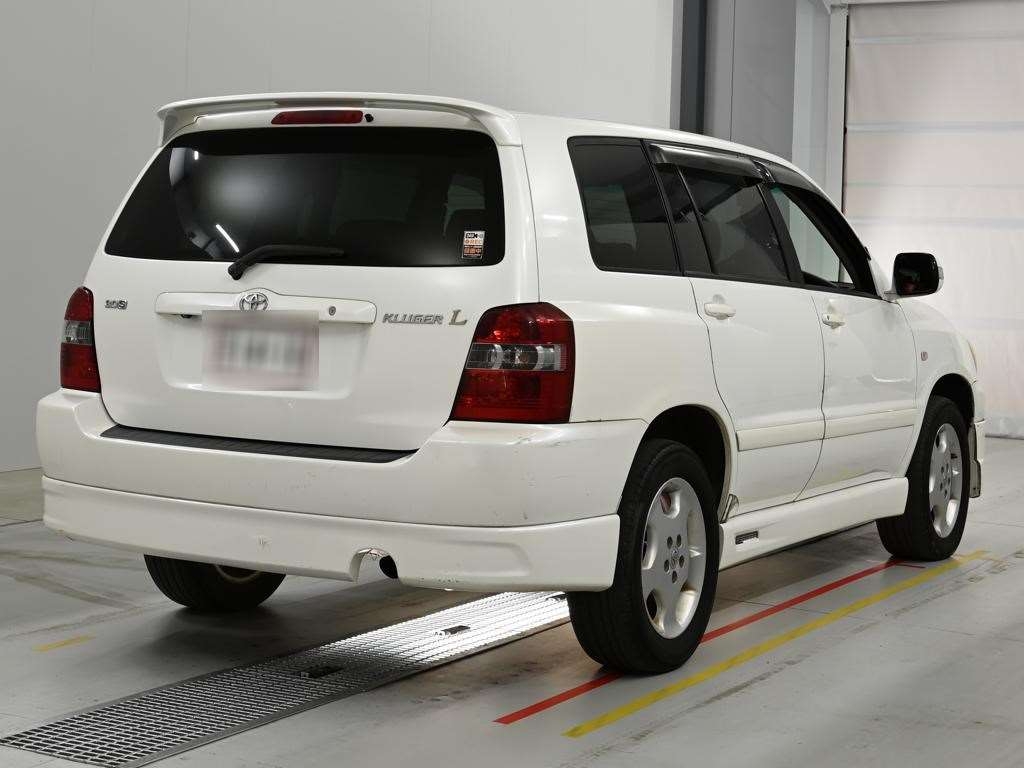 TOYOTA KLUGER V