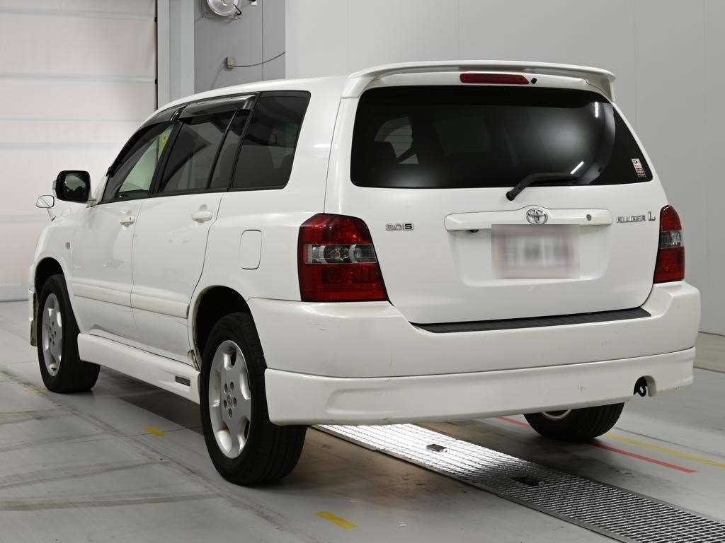 TOYOTA KLUGER V