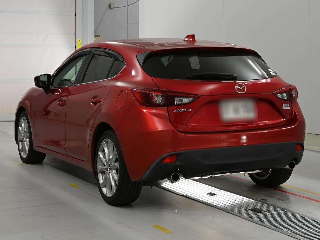 MAZDA AXELA