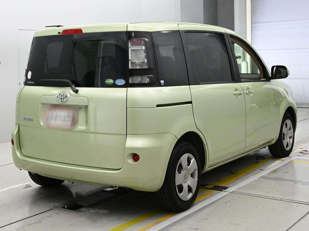 TOYOTA SIENTA