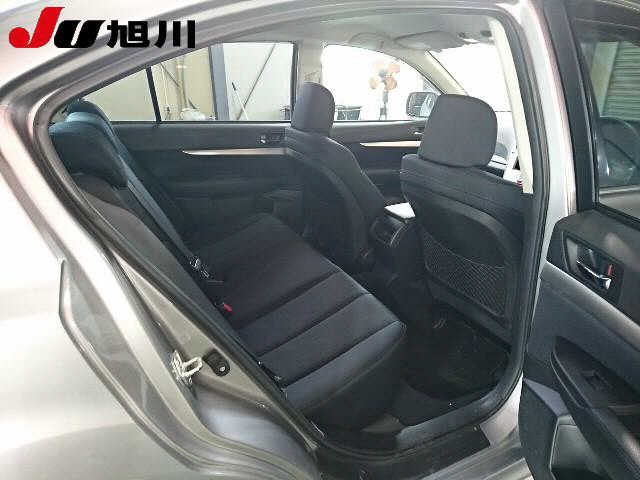 SUBARU LEGACY B4