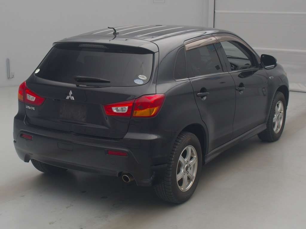 MITSUBISHI RVR