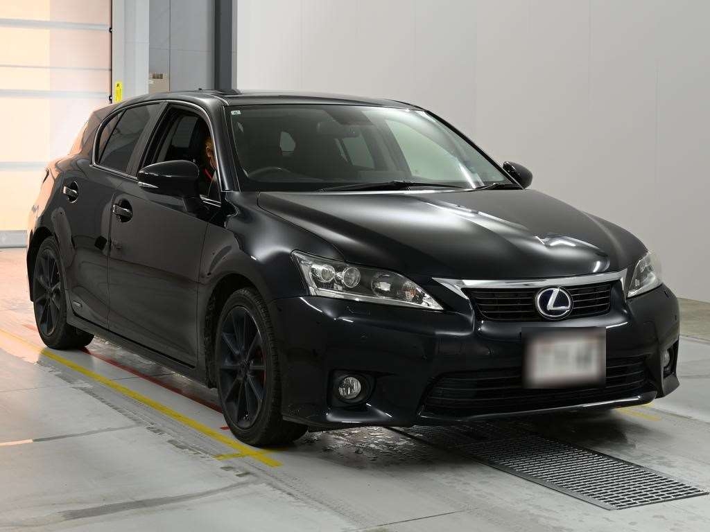 LEXUS CT200H