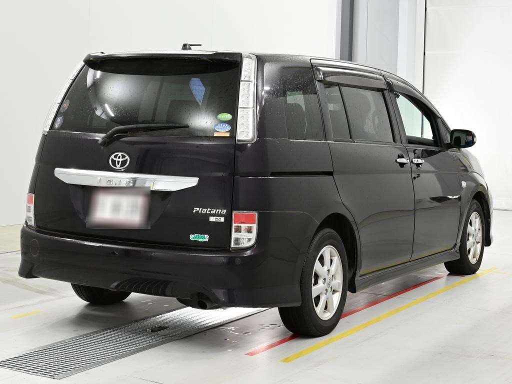 TOYOTA ISIS