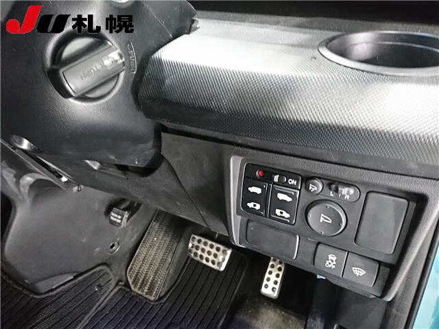 HONDA FREED SPIKE
