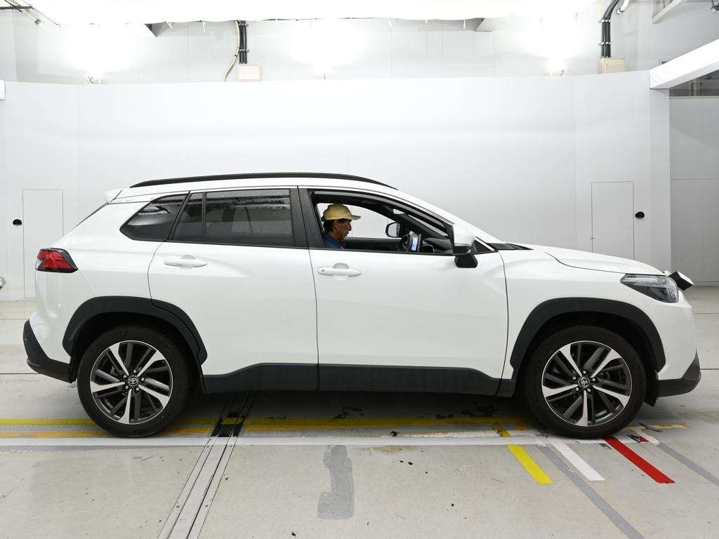 TOYOTA COROLLA CROSS