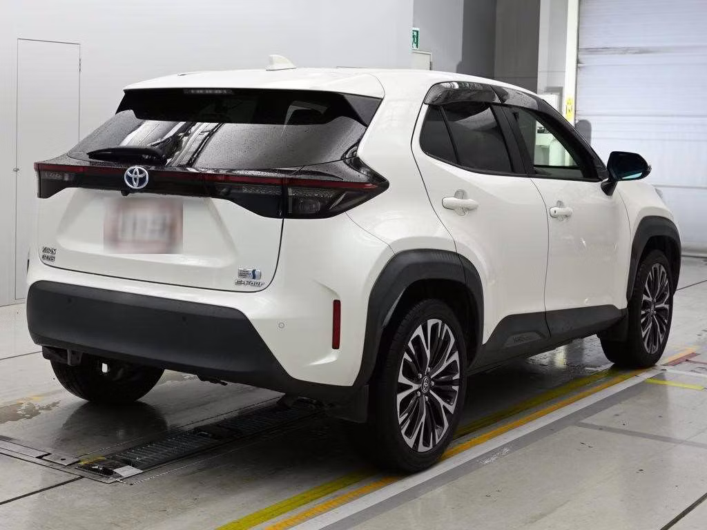 TOYOTA YARIS CROSS