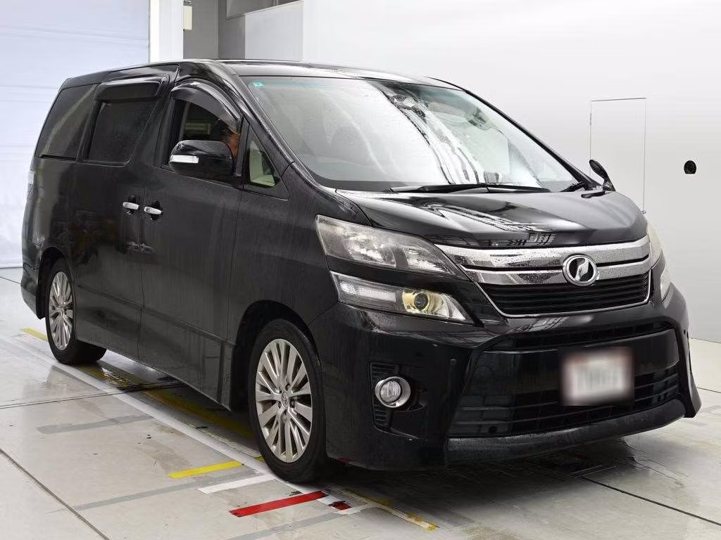 TOYOTA VELLFIRE