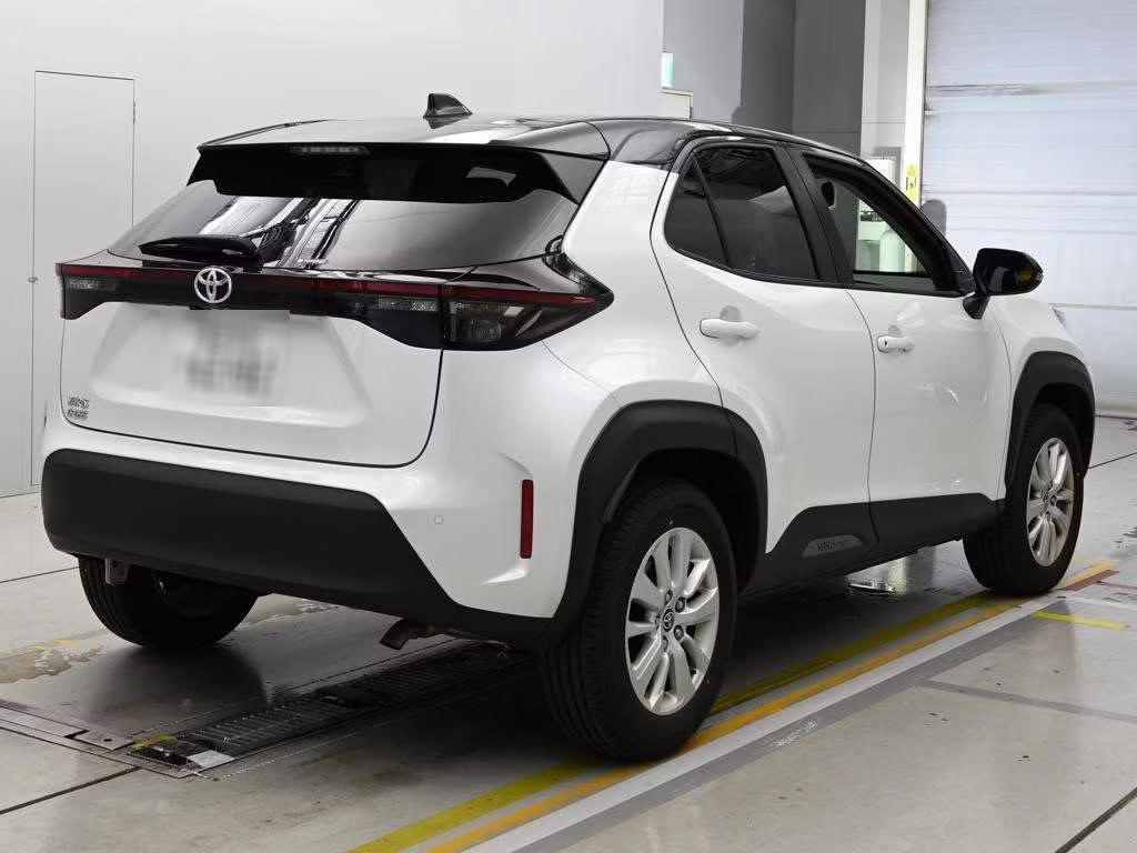 TOYOTA YARIS CROSS