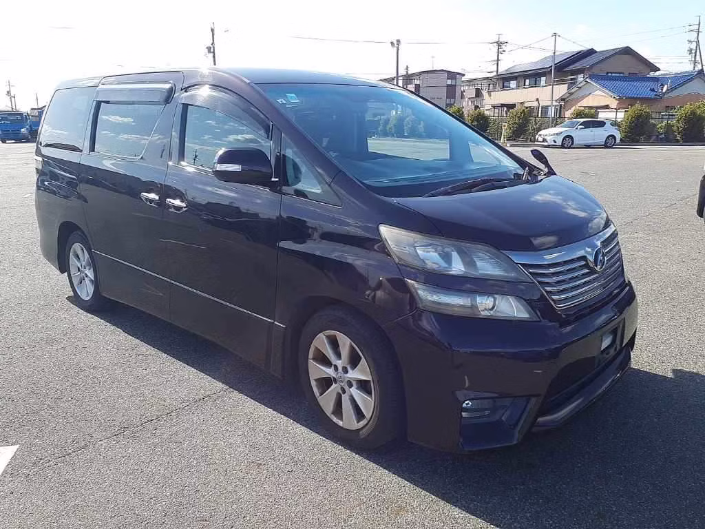 TOYOTA VELLFIRE