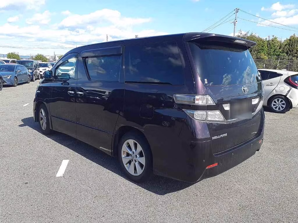TOYOTA VELLFIRE
