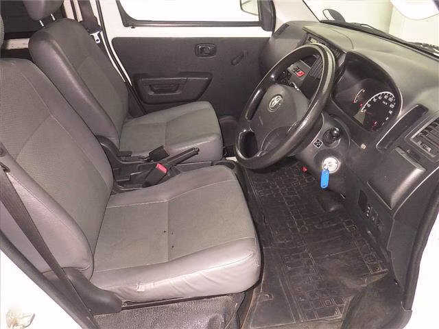 TOYOTA LITE ACE