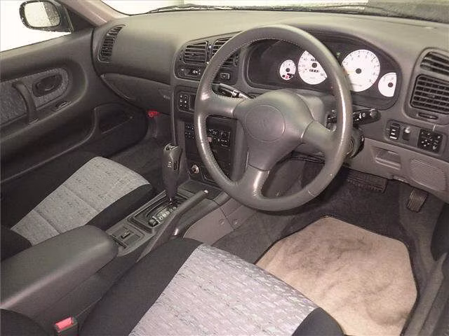 MITSUBISHI GALANT