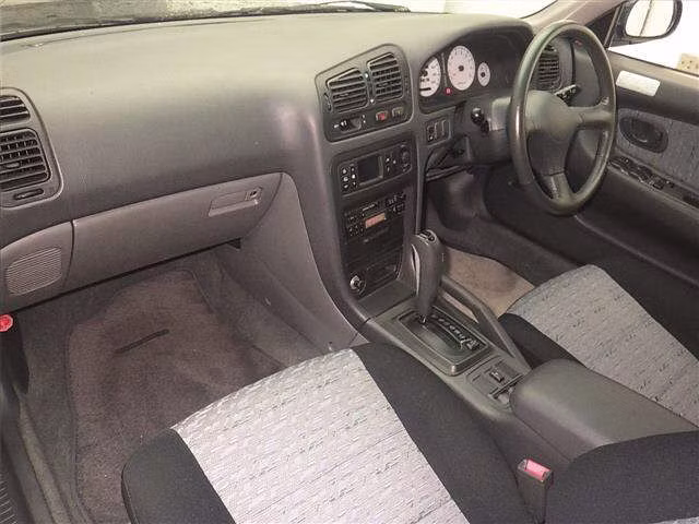 MITSUBISHI GALANT