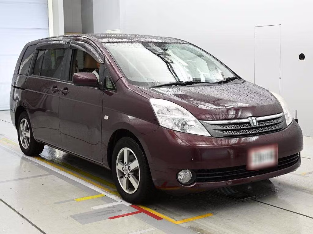 TOYOTA ISIS