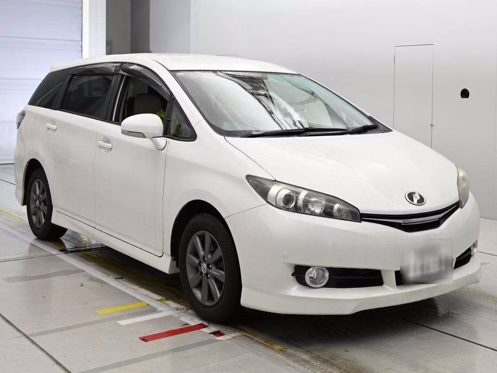 TOYOTA WISH