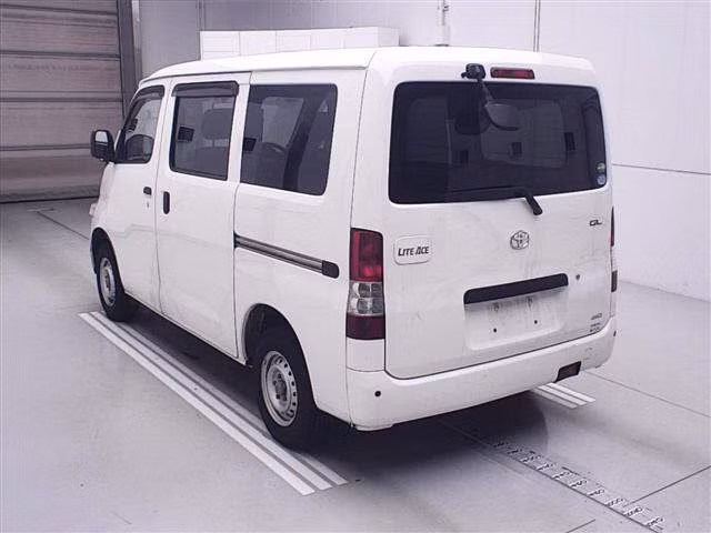 TOYOTA LITE ACE