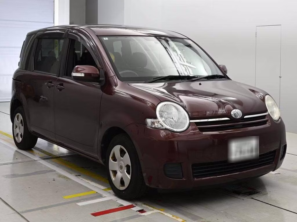 TOYOTA SIENTA