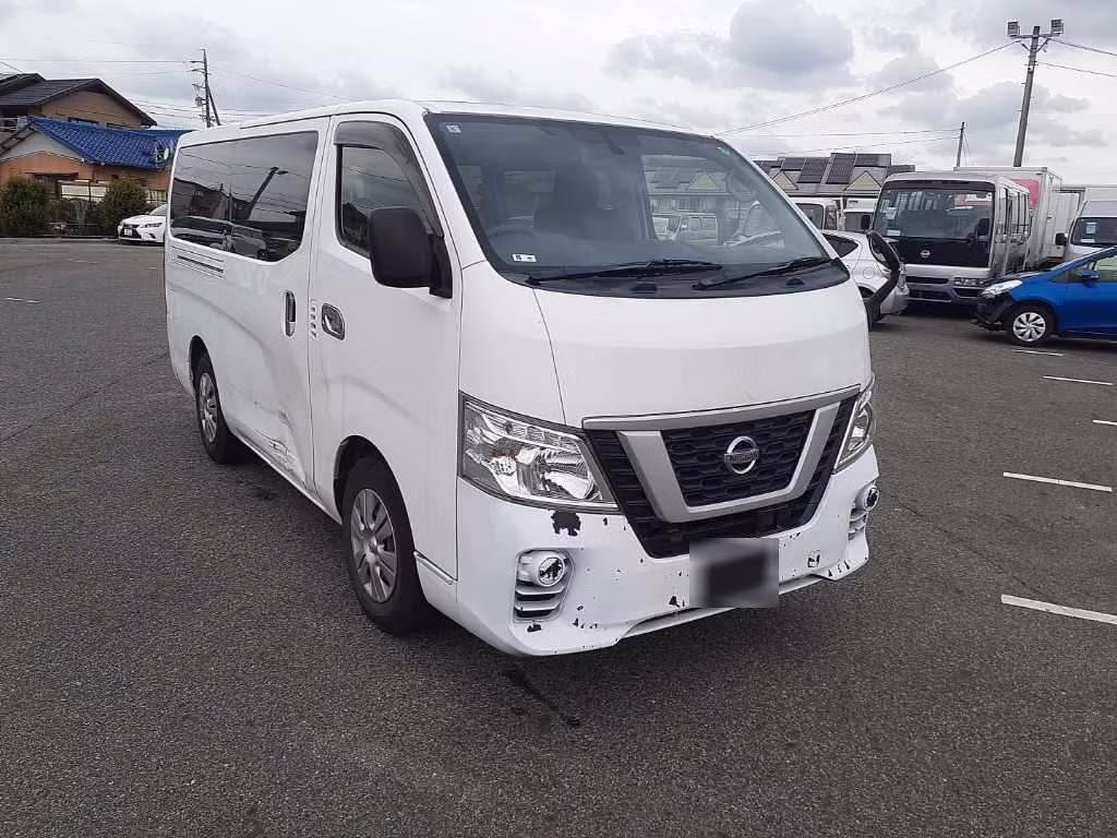 NISSAN NV350 CARAVAN