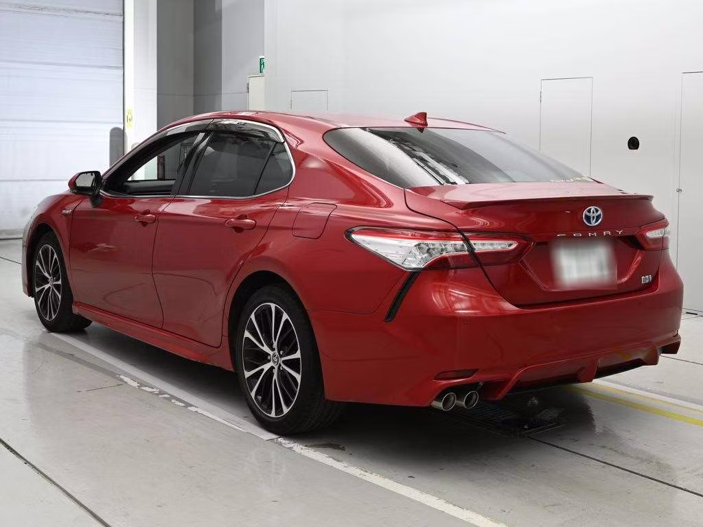TOYOTA CAMRY