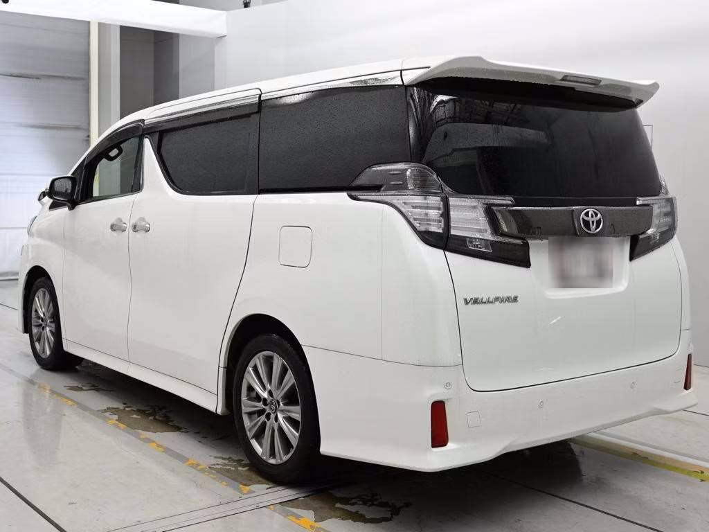 TOYOTA VELLFIRE